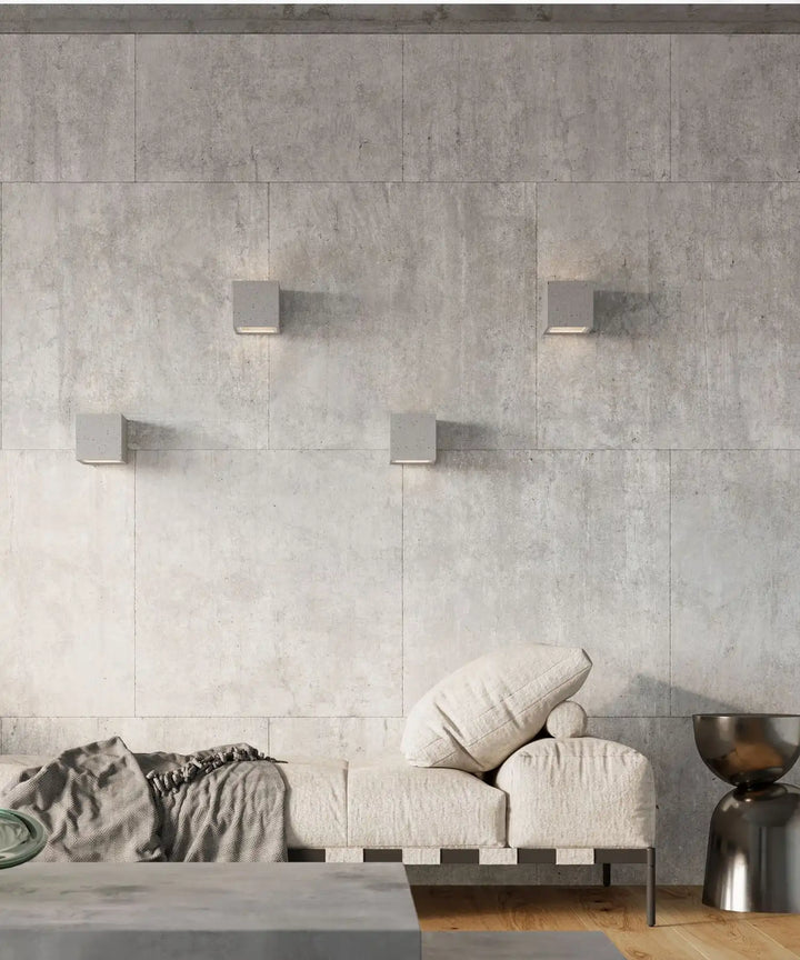 LEO Concrete Wall Light